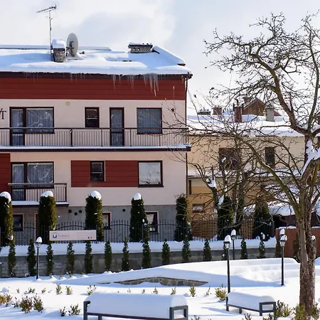Villa Turris Apartamenty Przy Muszynskim Zamku